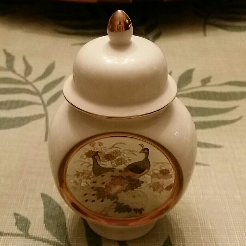 Chokin Vase with Lid. 24K Gold Edged.